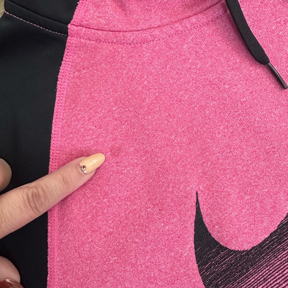 Nike Logo Therma-Fit Pink and Black Hoodie XL - Picture 2 of 8